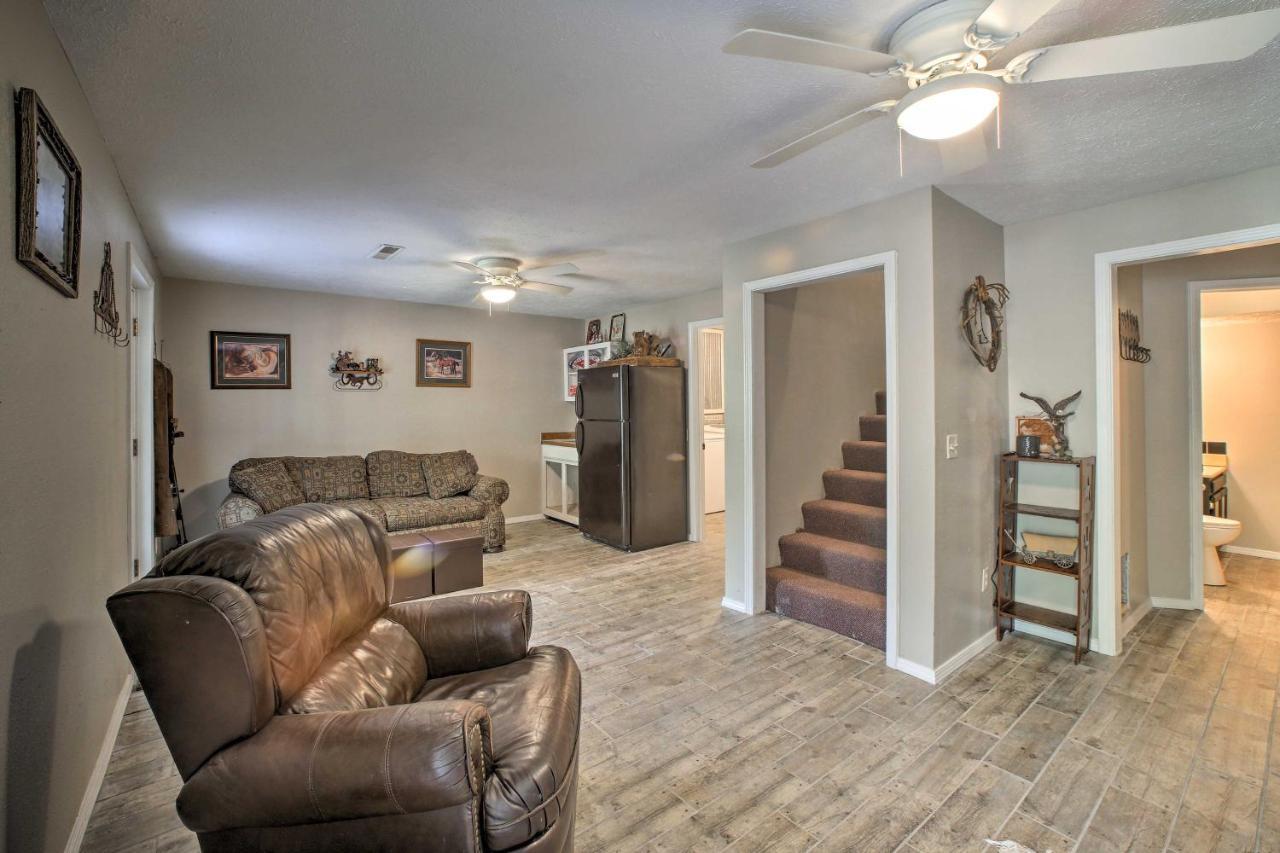Golden Lakefront Table Rock Home With Fire Pit! מראה חיצוני תמונה